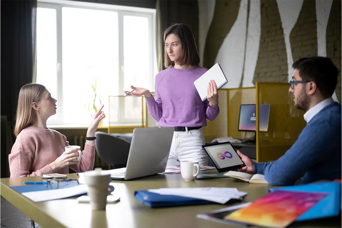 Gestión de comunidades online: Construyendo relaciones duraderas Gestión de comunidades online: Construyendo relaciones duraderas