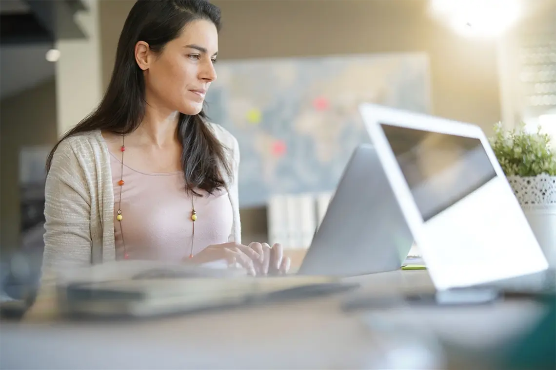 Conclusión Imagen que represente el éxito y el crecimiento de un sitio web peruano gracias a la optimización de la velocidad de carga y el SEO. Velocidad de carga y SEO en la ciudad de Arequipa