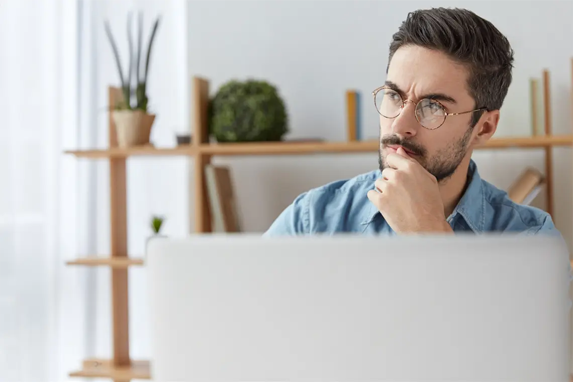 Importancia de enlaces de página en la estructura de URL Gráfico que muestra cómo los enlaces de página ayudan a crear una estructura de URL eficiente.