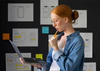 Visualización de Ampay Digital aplicando innovación web para transformar ideas en realidad.