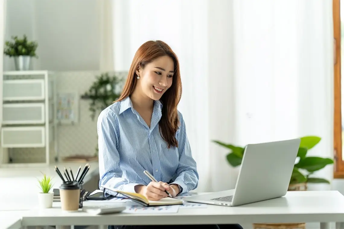 Anuncios segmentados a usuarios en una ubicación específica a través de Facebook Ads. [Promoción local en redes sociales]